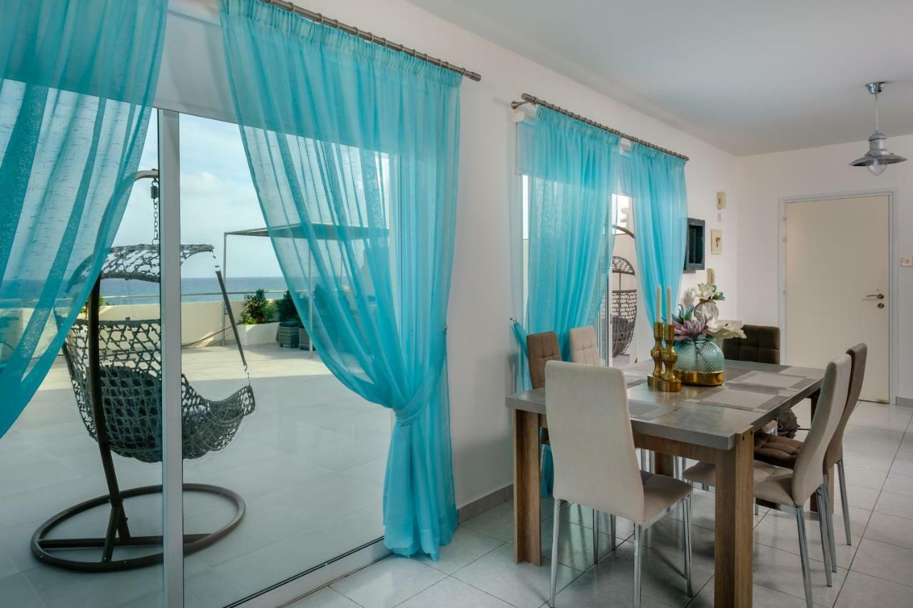 The Coral Penthouse Daire Larnaca Dış mekan fotoğraf